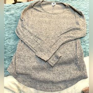 Old Navy Heathered Grey Long Length Longsleeved T-shirt Size XL